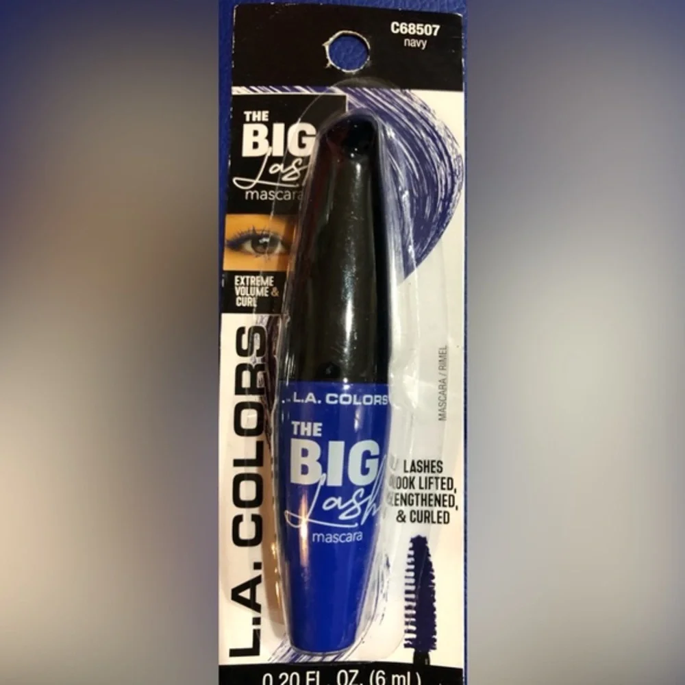 4piece Mascara & lash conditioner bundle in purple, navy, black mascara & primer
